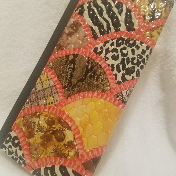 Wallet - Picture 2 of 3